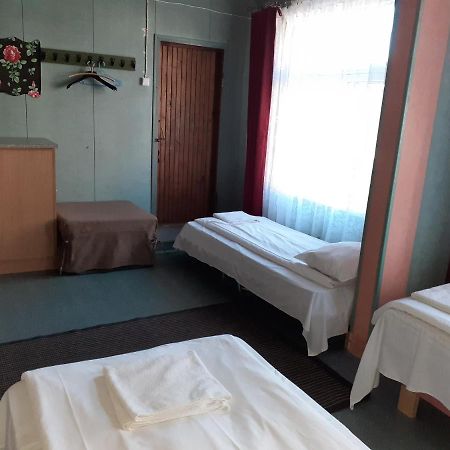 פארנו Budget Hostel מראה חיצוני תמונה