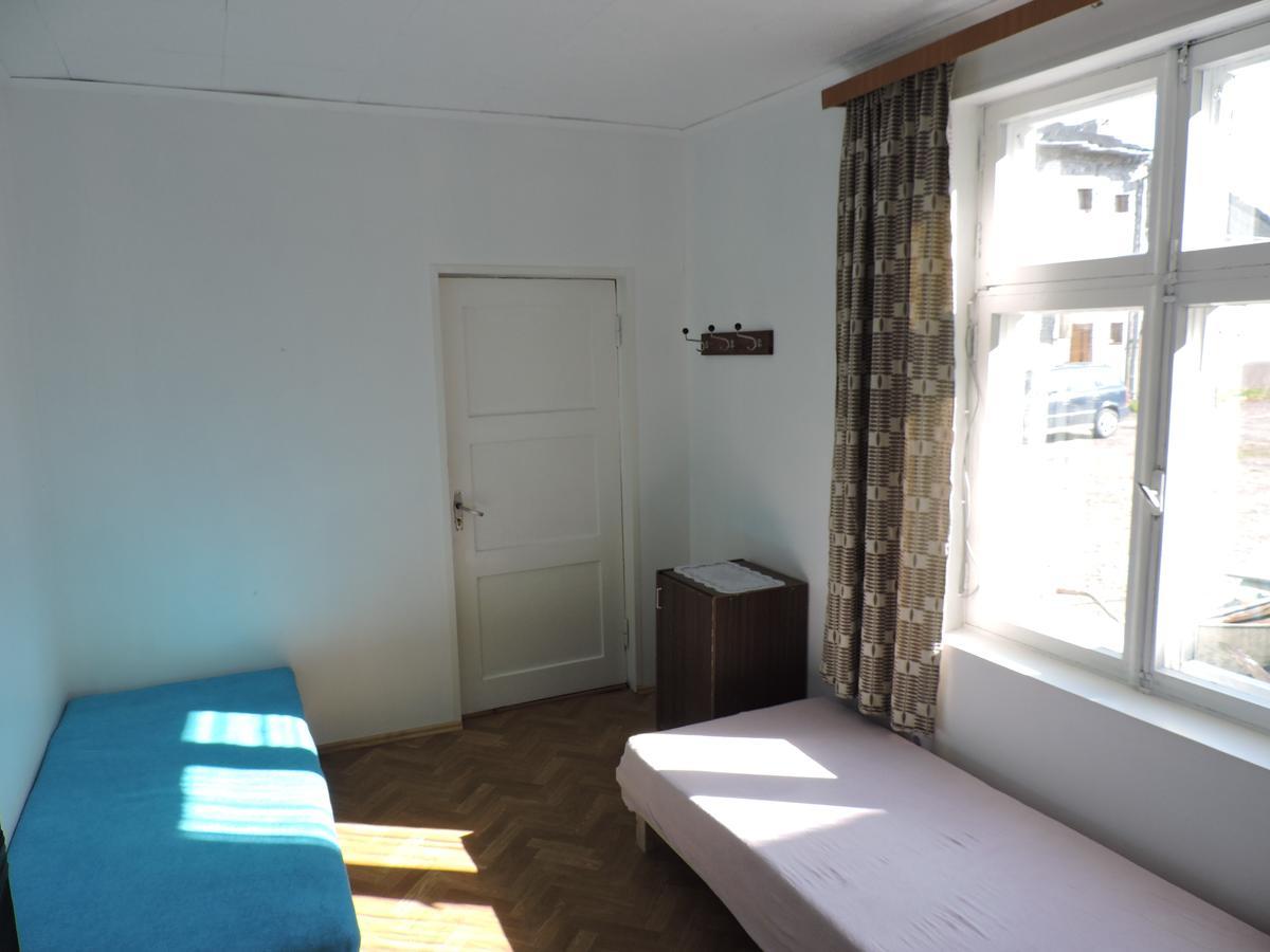 פארנו Budget Hostel מראה חיצוני תמונה