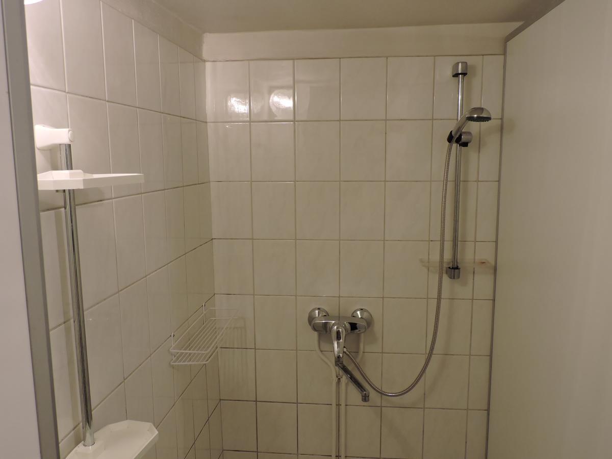 פארנו Budget Hostel מראה חיצוני תמונה