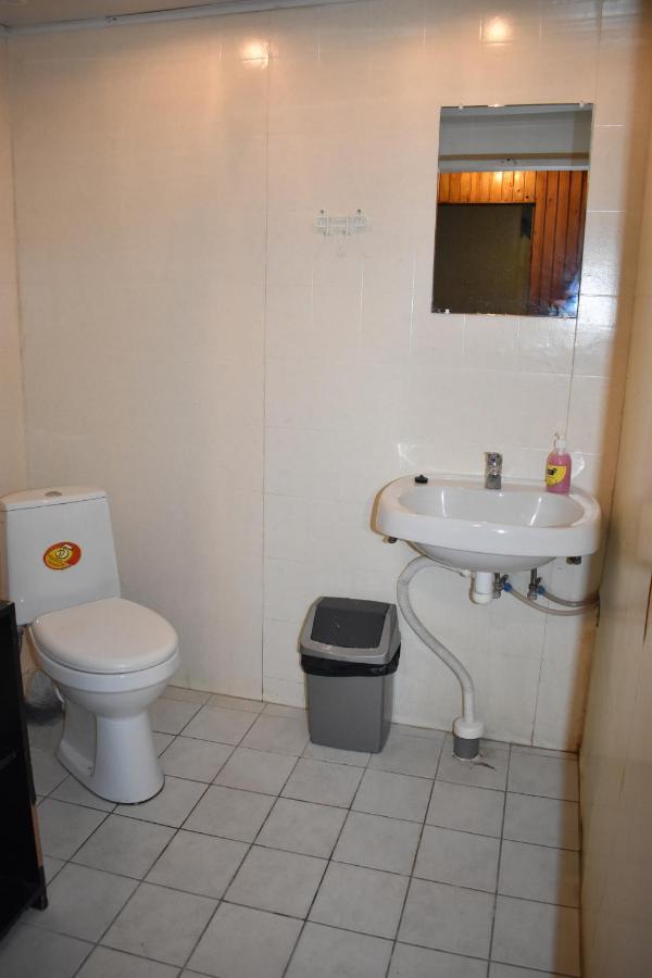 פארנו Budget Hostel מראה חיצוני תמונה
