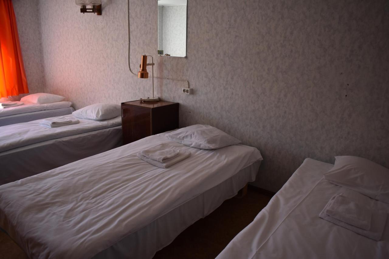 פארנו Budget Hostel מראה חיצוני תמונה