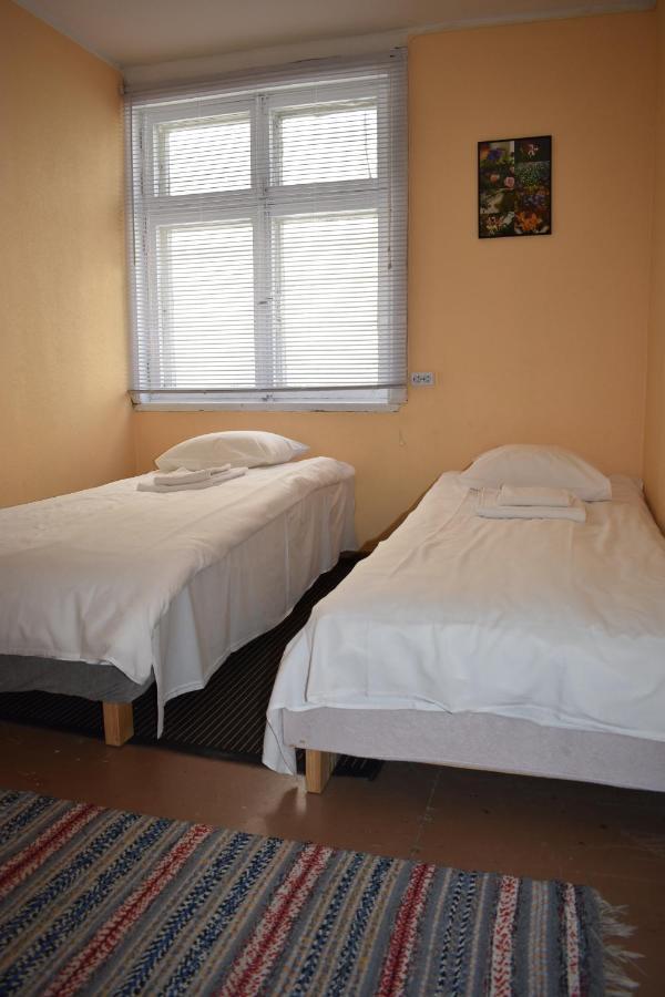 פארנו Budget Hostel מראה חיצוני תמונה